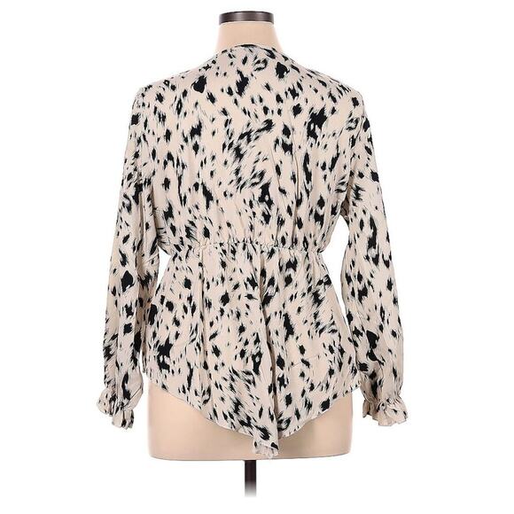 Long Sleeve Blouse Leopard Animal Print Shein Plus Size 1X - Picture 2 of 3